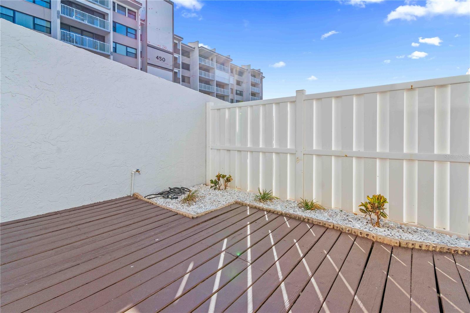 Image 37 of 48 For 500 Treasure Island Causeway 101