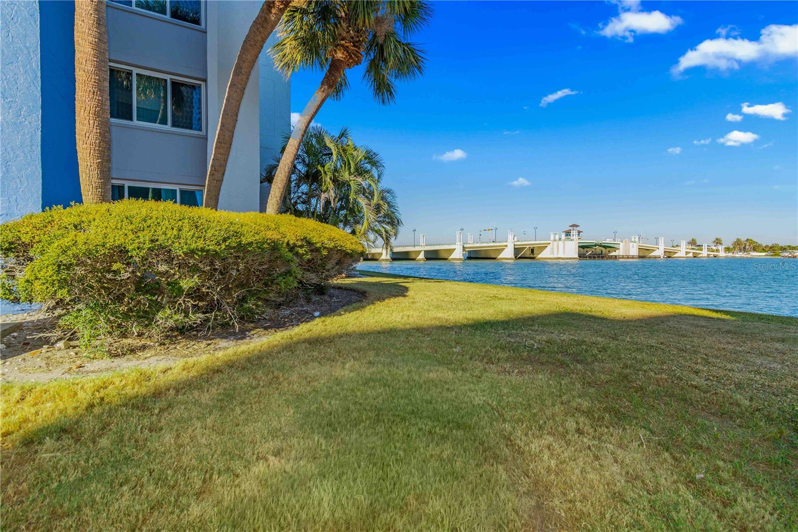 Image 39 of 48 For 500 Treasure Island Causeway 101