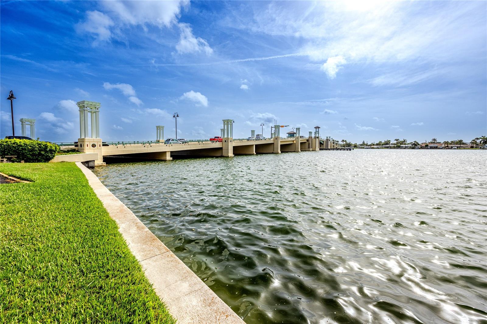 Image 44 of 48 For 500 Treasure Island Causeway 101