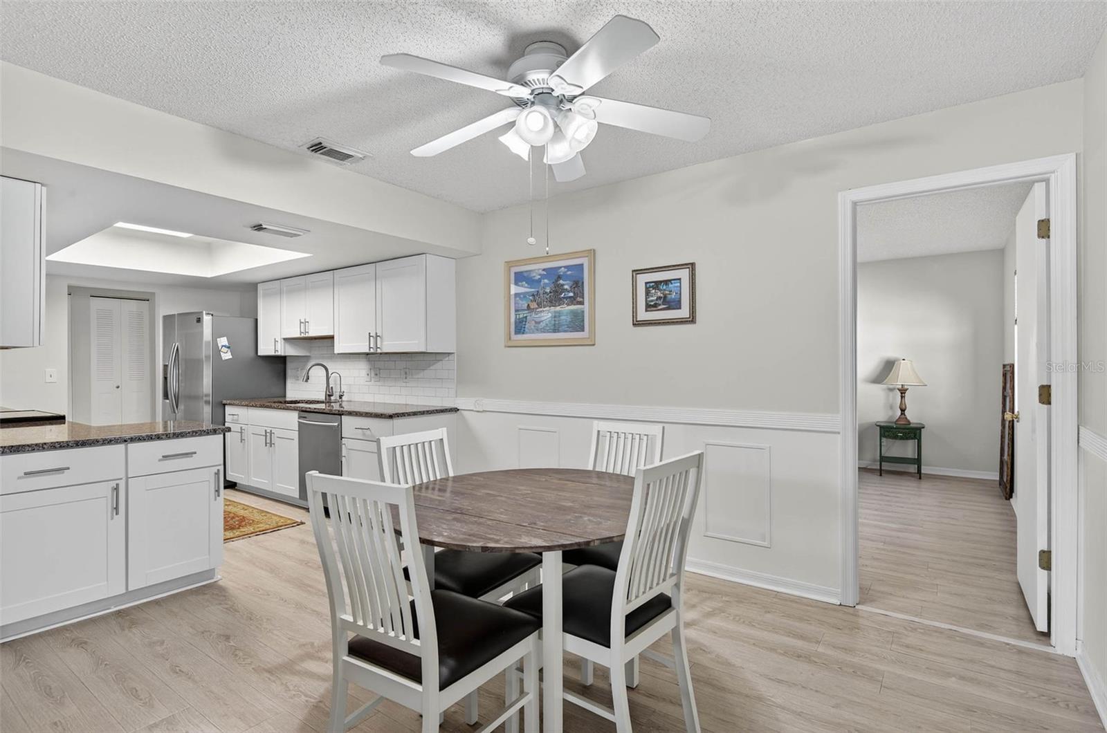 Image 8 of 32 For 2113 Hailstone Circle 363