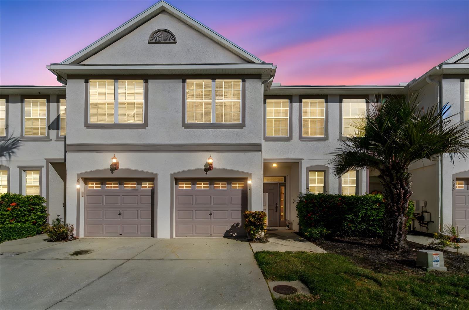 Details for 571 Shoreham Court Ne, ST PETERSBURG, FL 33716