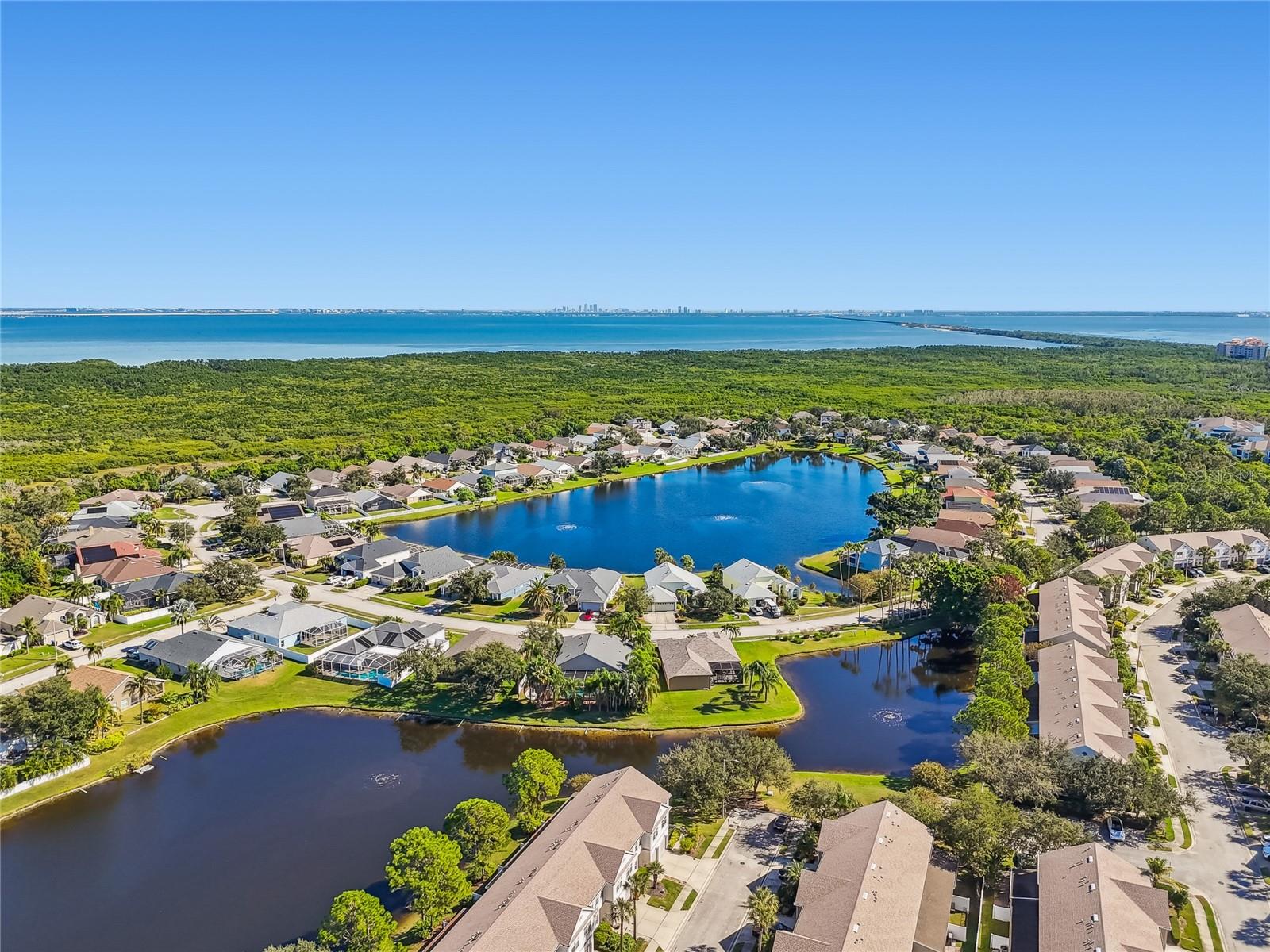 Image 68 of 87 For 571 Shoreham Court Ne