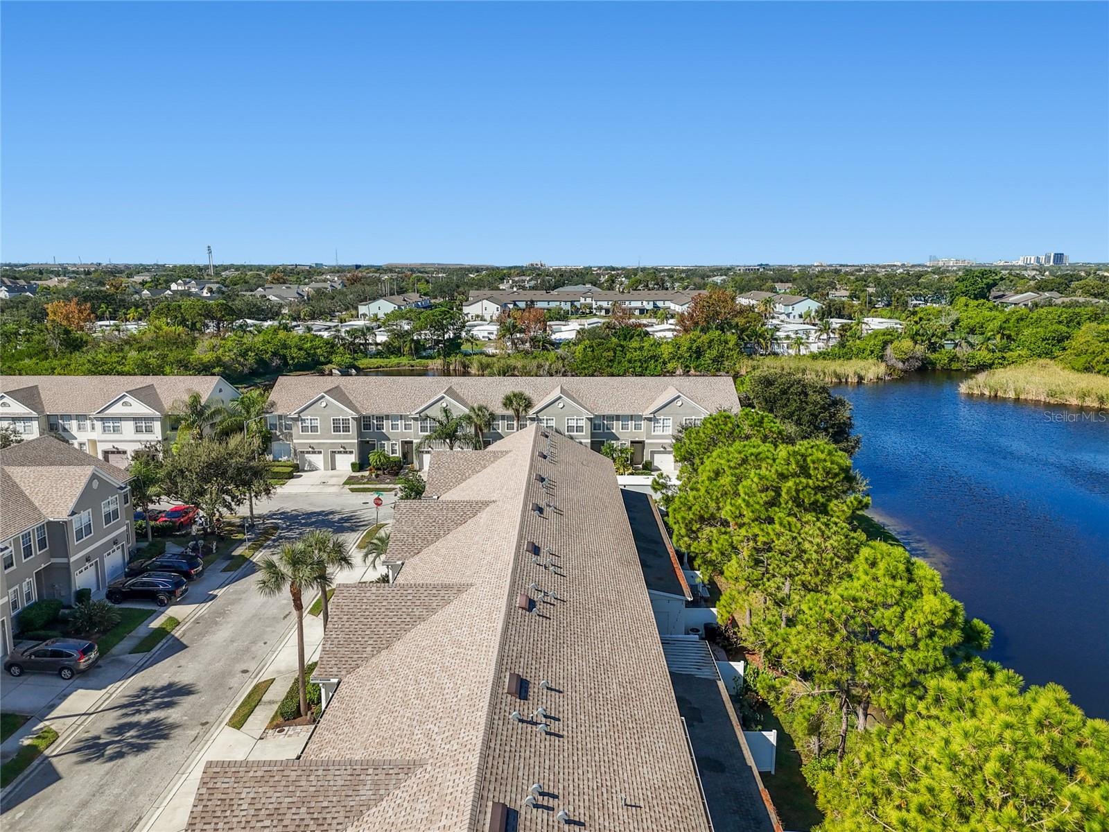 Image 73 of 87 For 571 Shoreham Court Ne