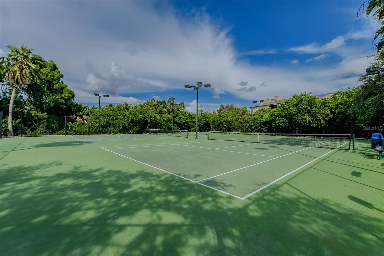 Image 86 of 87 For 571 Shoreham Court Ne