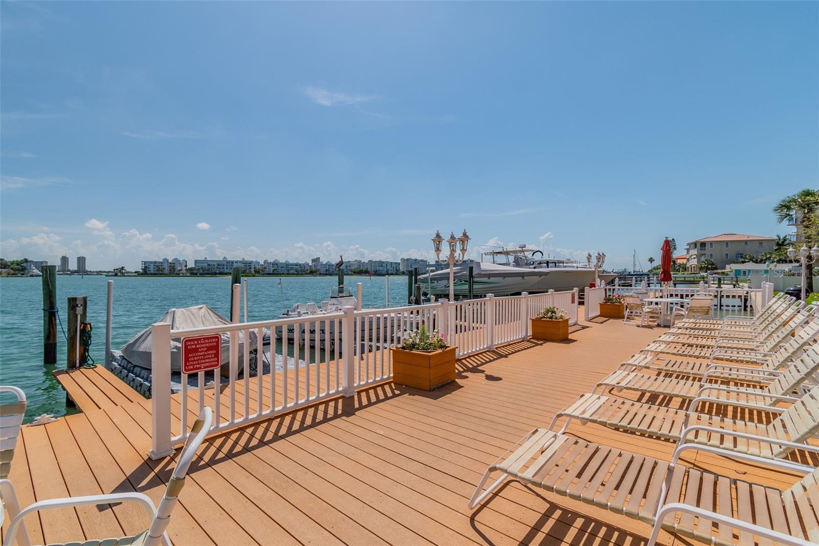 Image 27 of 29 For 8901 Blind Pass Road 228