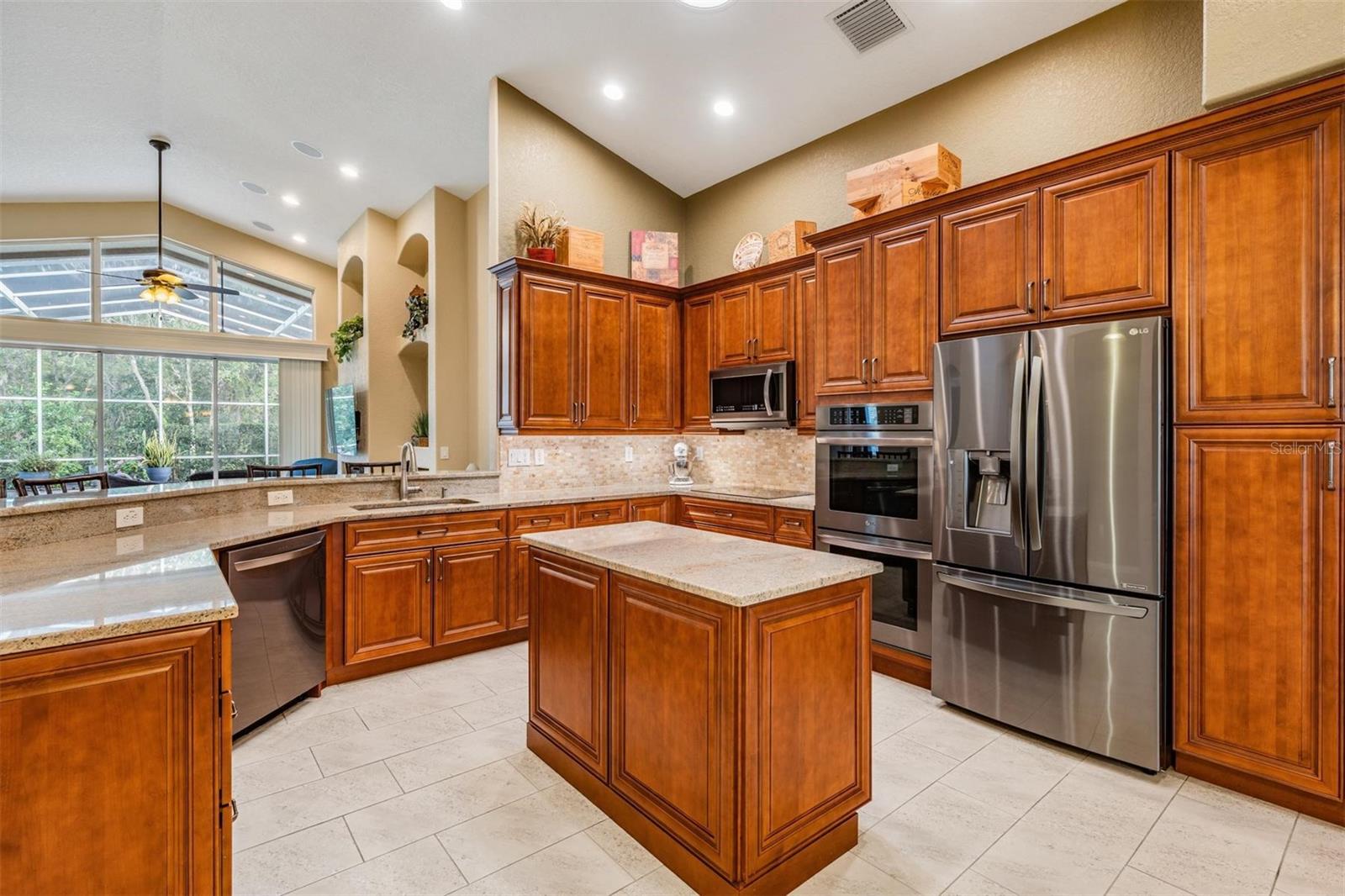 Image 11 of 63 For 27239 Firebush Drive