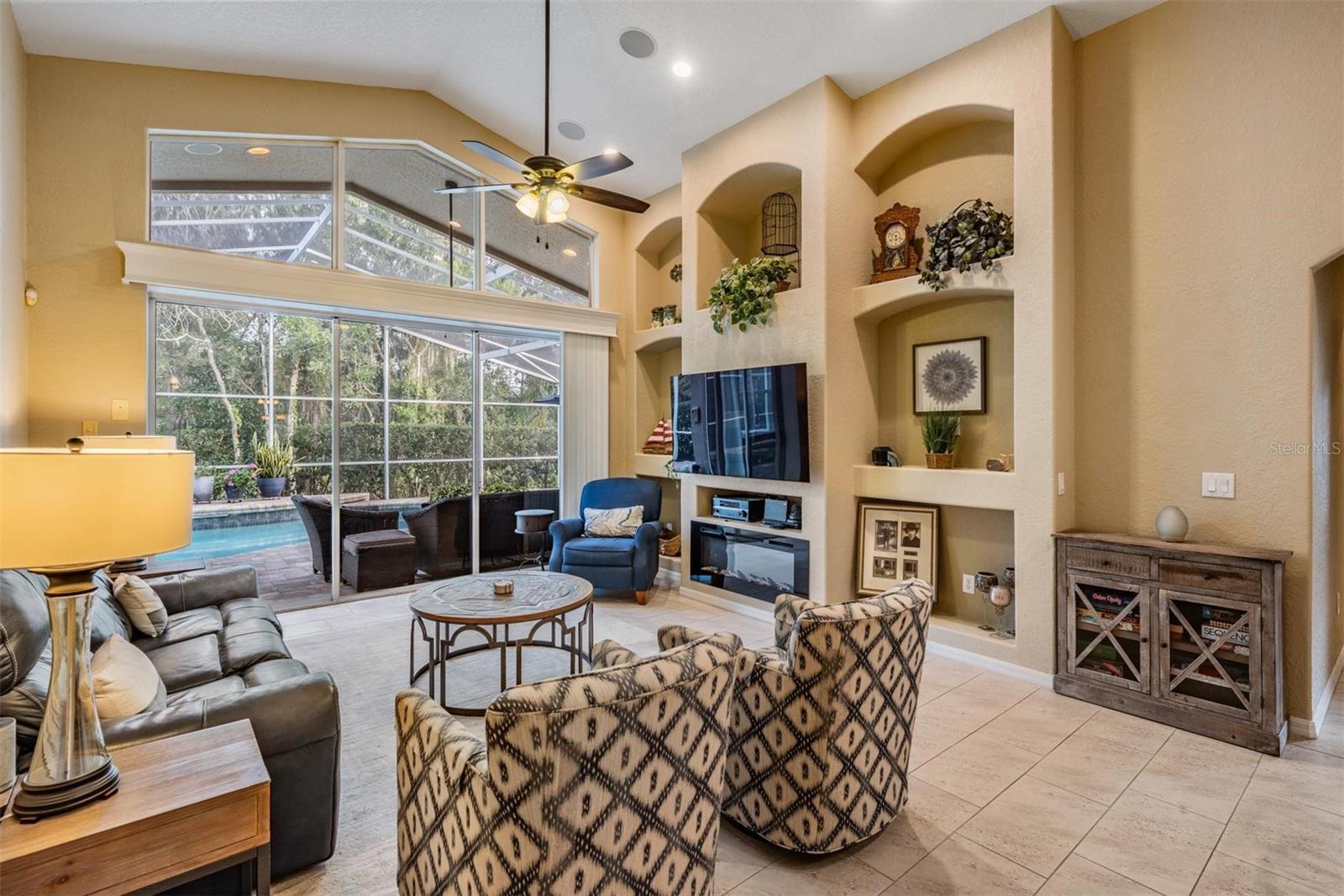 Image 15 of 63 For 27239 Firebush Drive