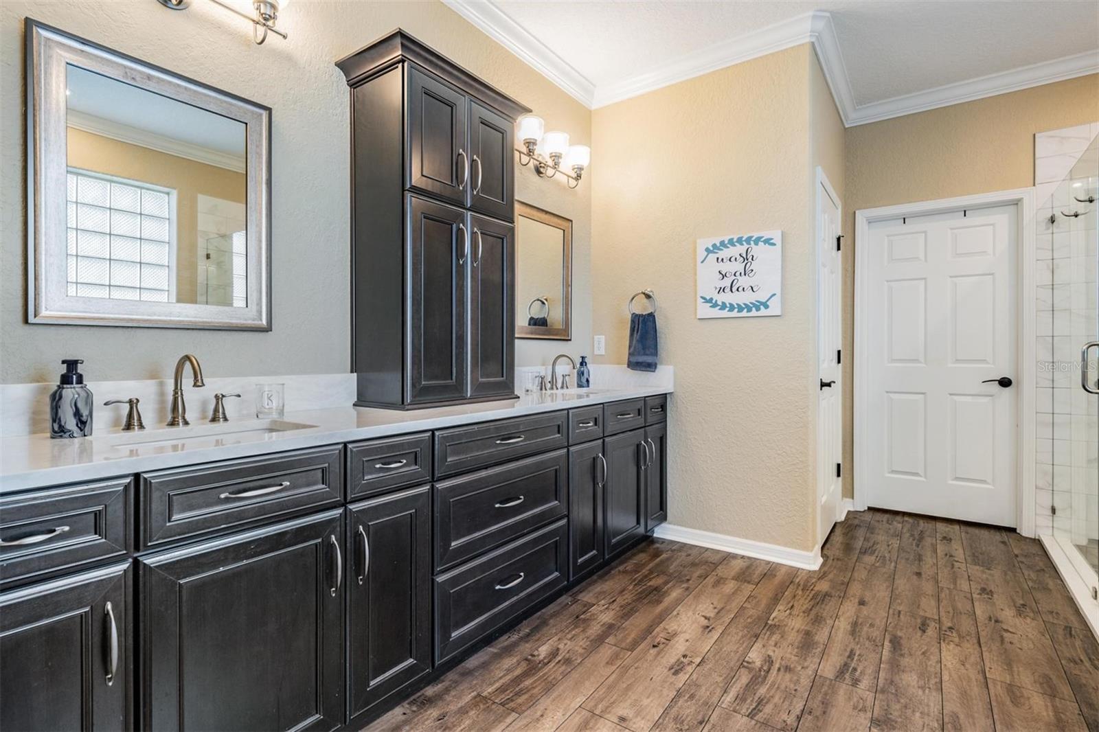 Image 21 of 63 For 27239 Firebush Drive