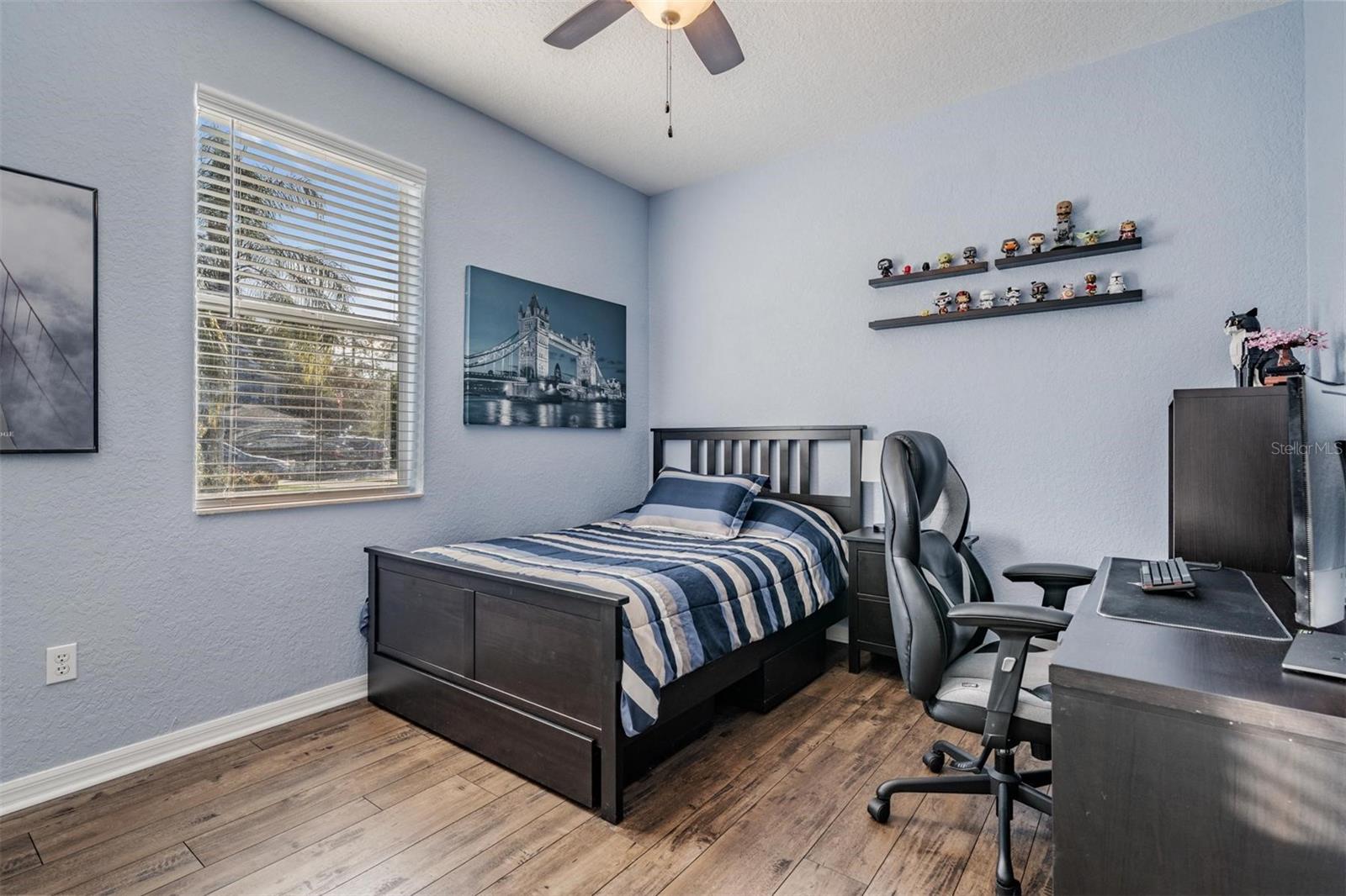 Image 25 of 63 For 27239 Firebush Drive