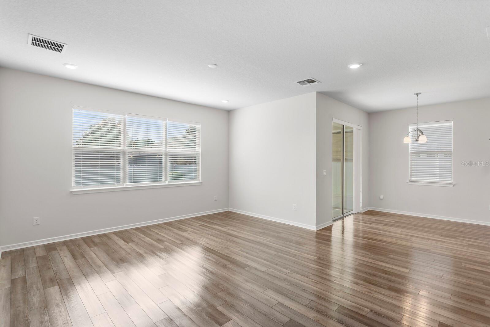 Image 15 of 32 For 788 Parsons Mooring Court