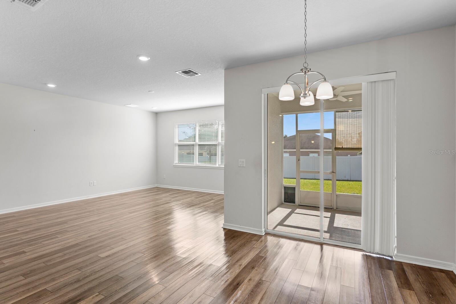 Image 9 of 32 For 788 Parsons Mooring Court