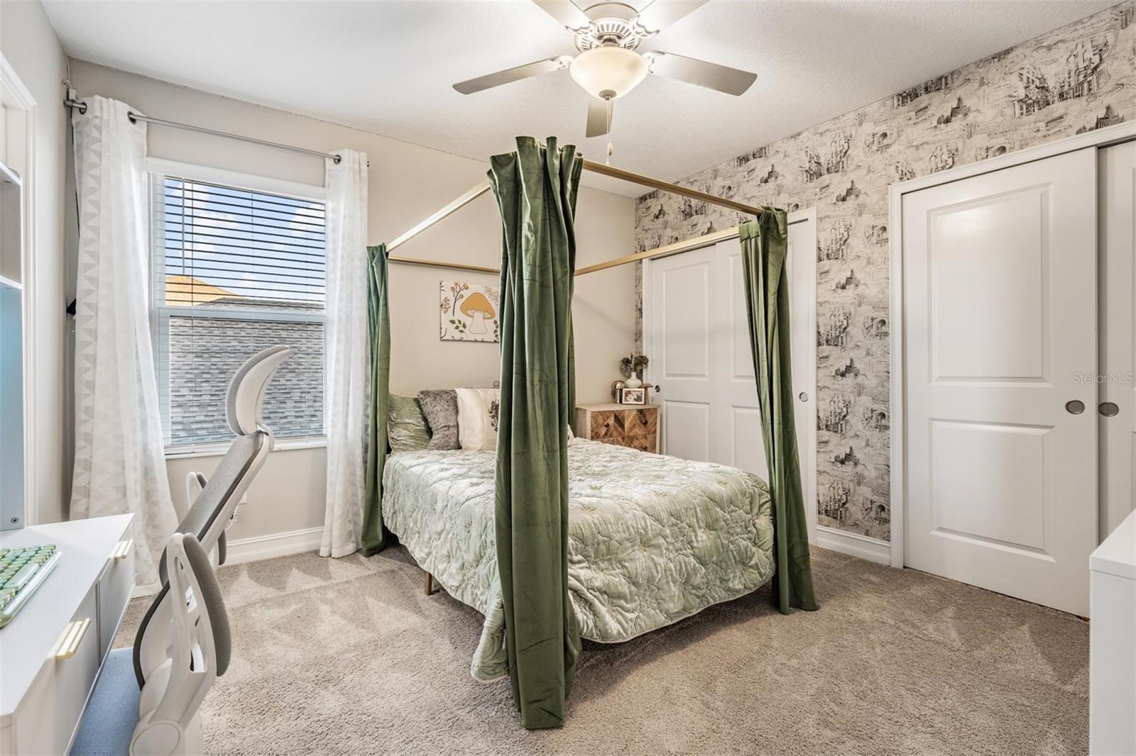 Listing photo id 25 for 9515 Little Bluestem Drive