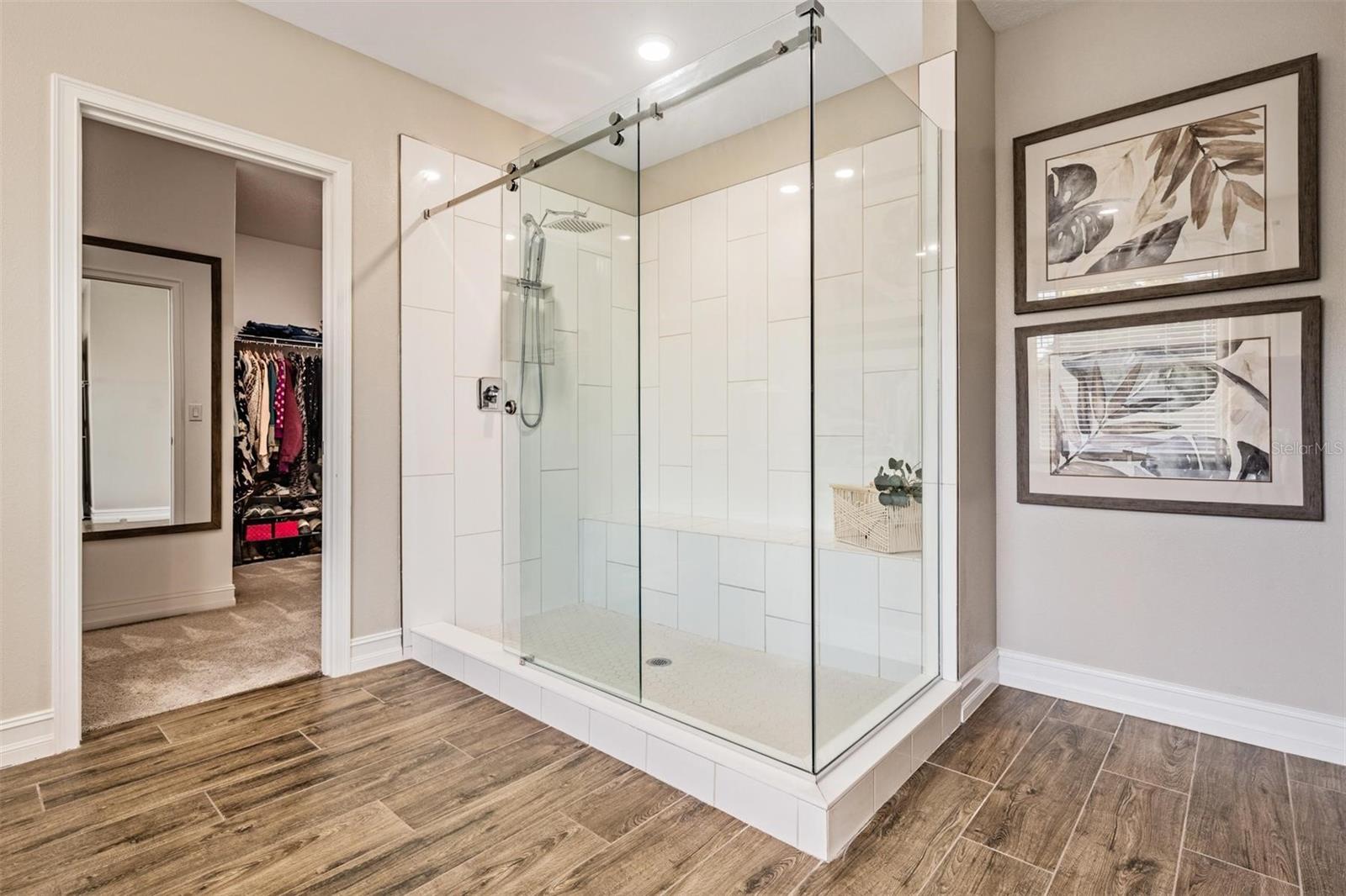 Listing photo id 32 for 9515 Little Bluestem Drive