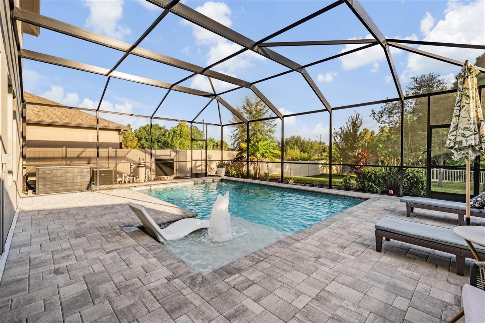 Listing photo id 36 for 9515 Little Bluestem Drive