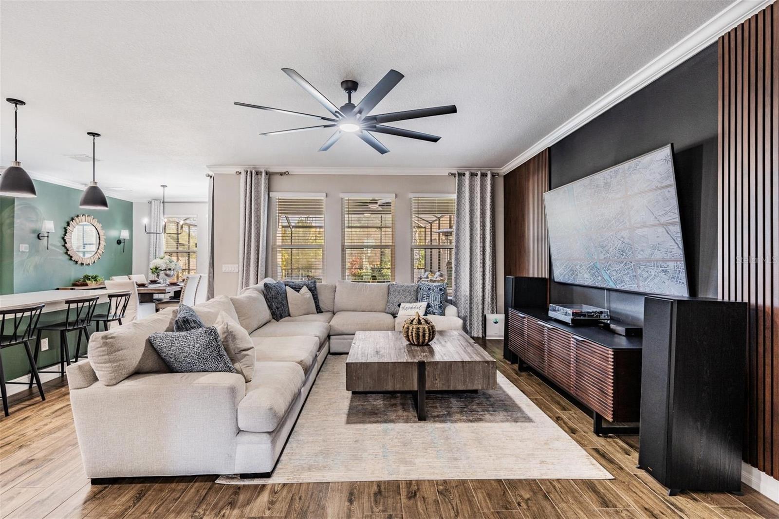 Listing photo id 6 for 9515 Little Bluestem Drive