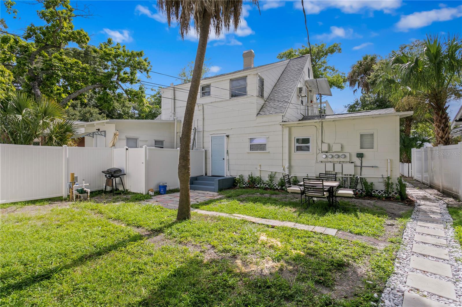 Image 20 of 22 For 819 11th Street N 1