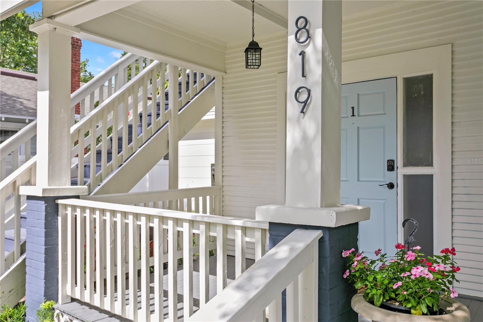 Image 3 of 22 For 819 11th Street N 1