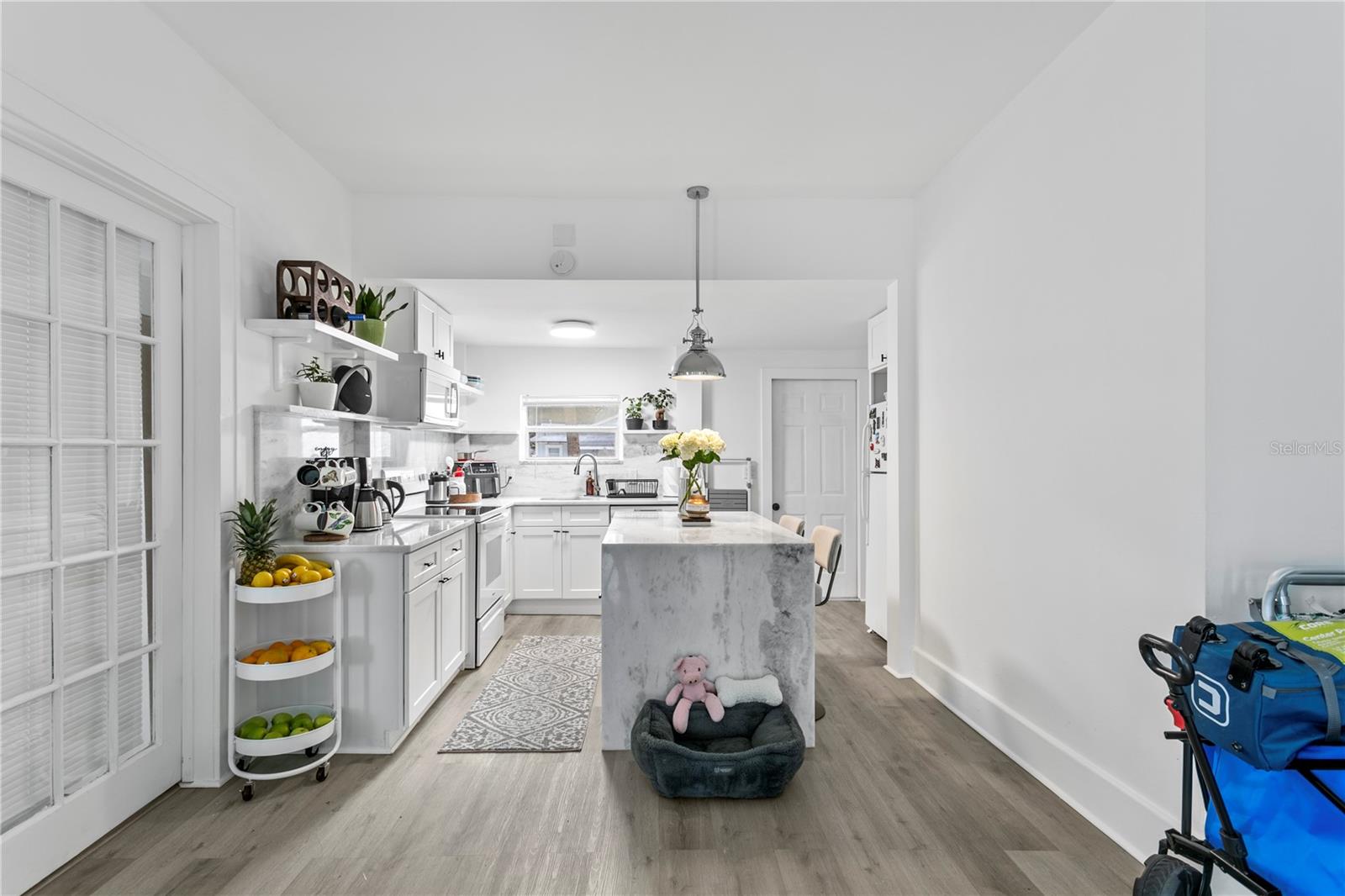 Image 9 of 22 For 819 11th Street N 1