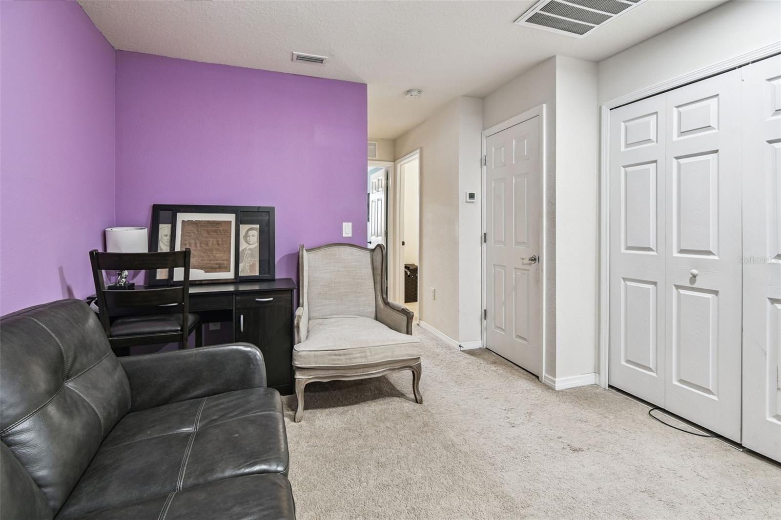 Image 28 of 75 For 9139 Hillcroft Drive