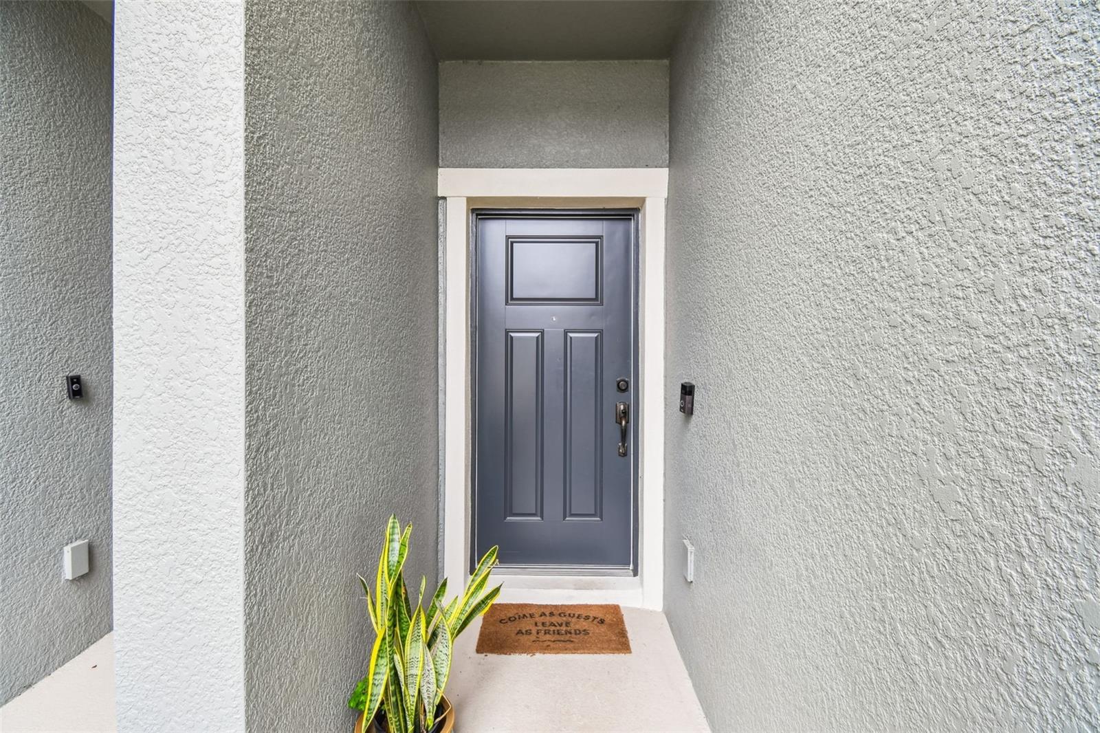 Image 4 of 75 For 9139 Hillcroft Drive