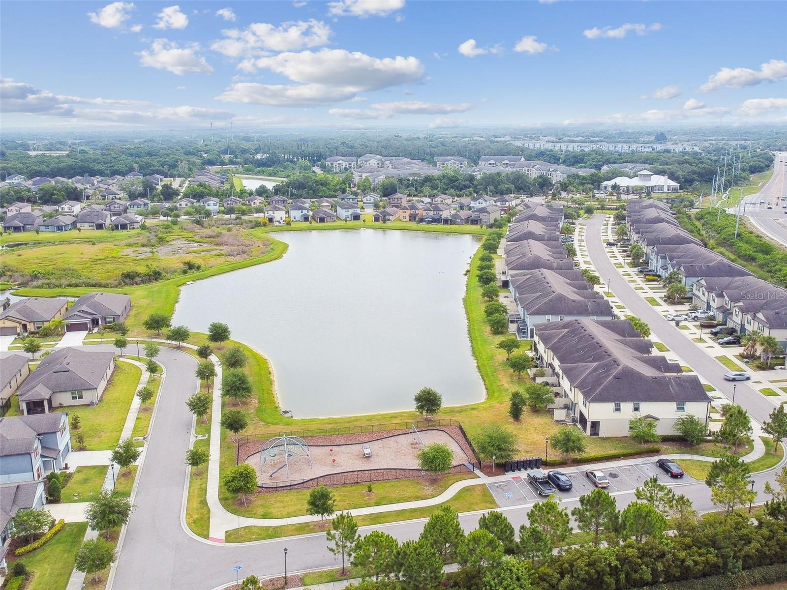 Image 46 of 75 For 9139 Hillcroft Drive