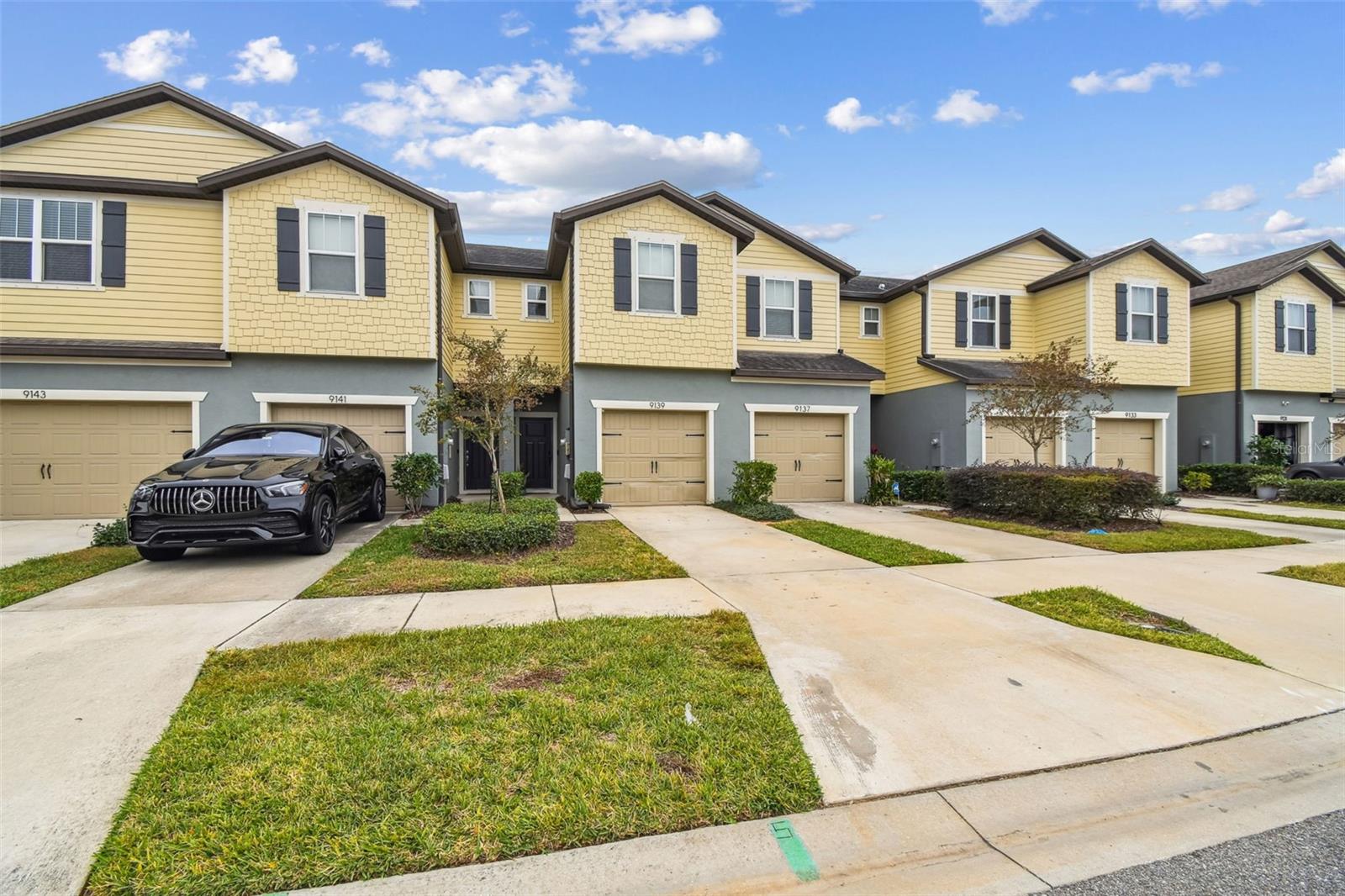 Image 55 of 75 For 9139 Hillcroft Drive