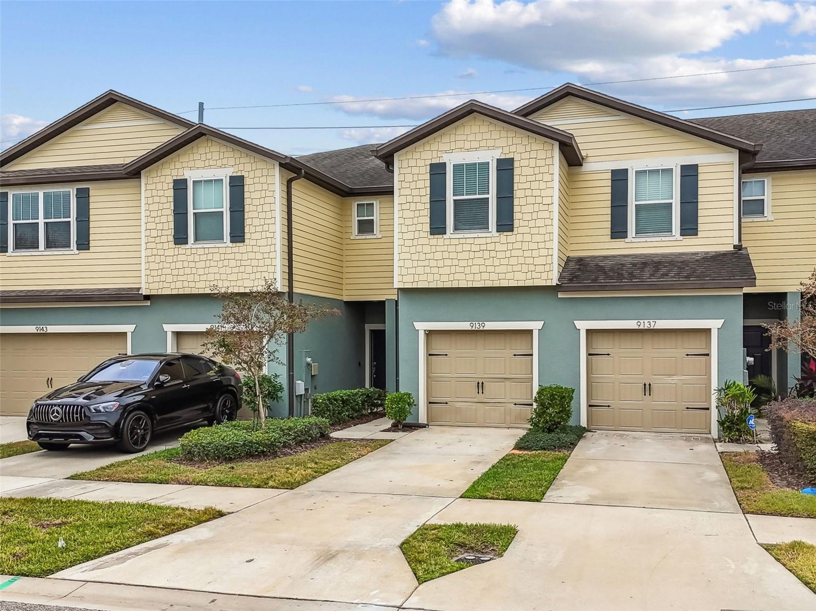 Image 58 of 75 For 9139 Hillcroft Drive