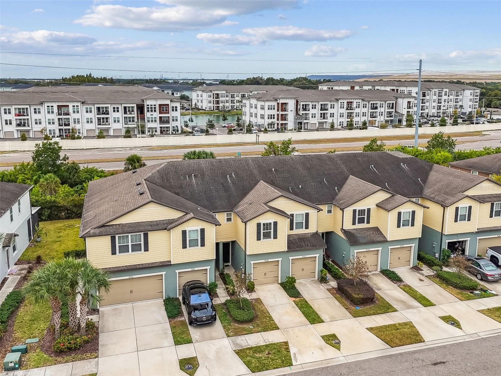 Image 72 of 75 For 9139 Hillcroft Drive