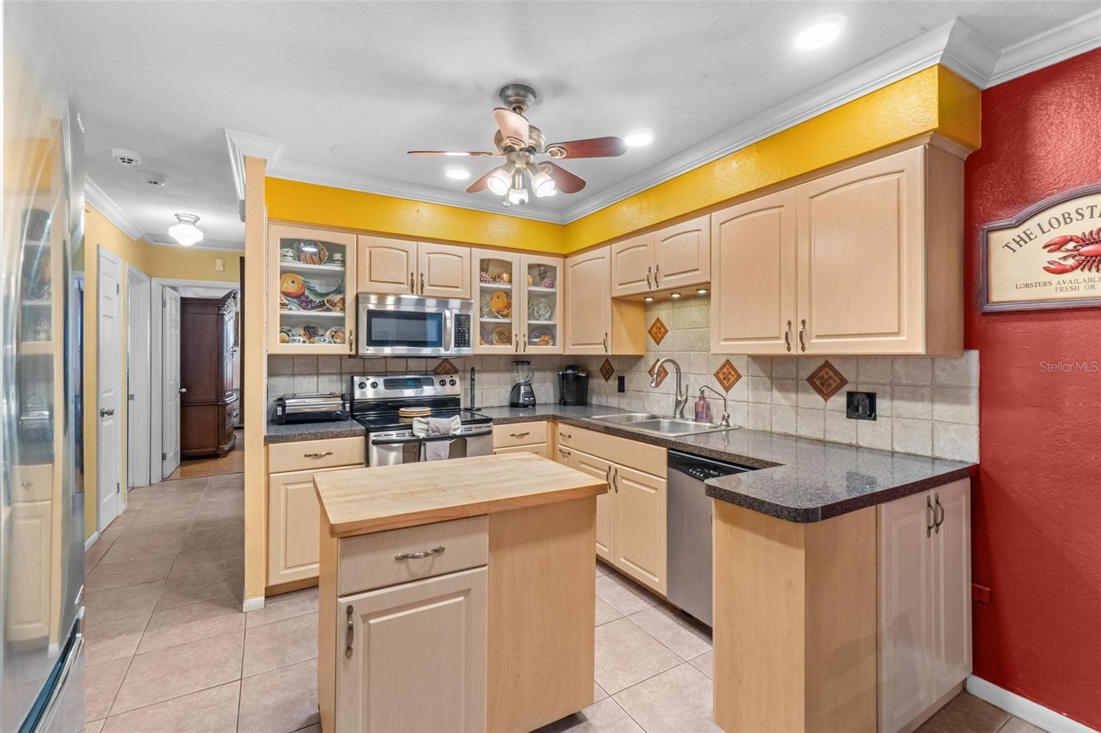 Image 11 of 28 For 7000 38th Avenue N