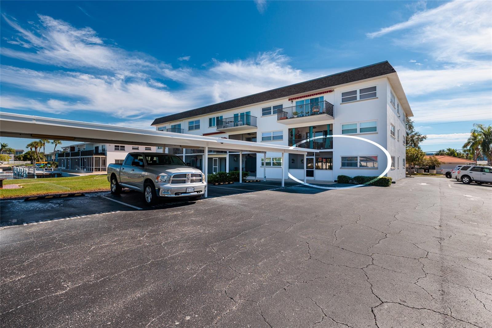 Image 28 of 51 For 3789 46th Avenue S 101