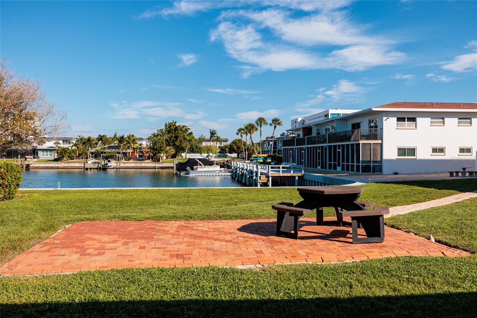 Image 32 of 51 For 3789 46th Avenue S 101