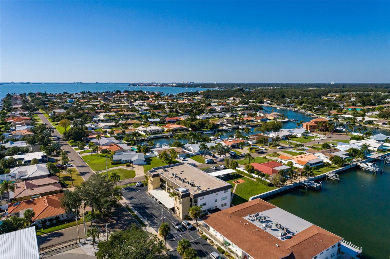 Image 43 of 51 For 3789 46th Avenue S 101