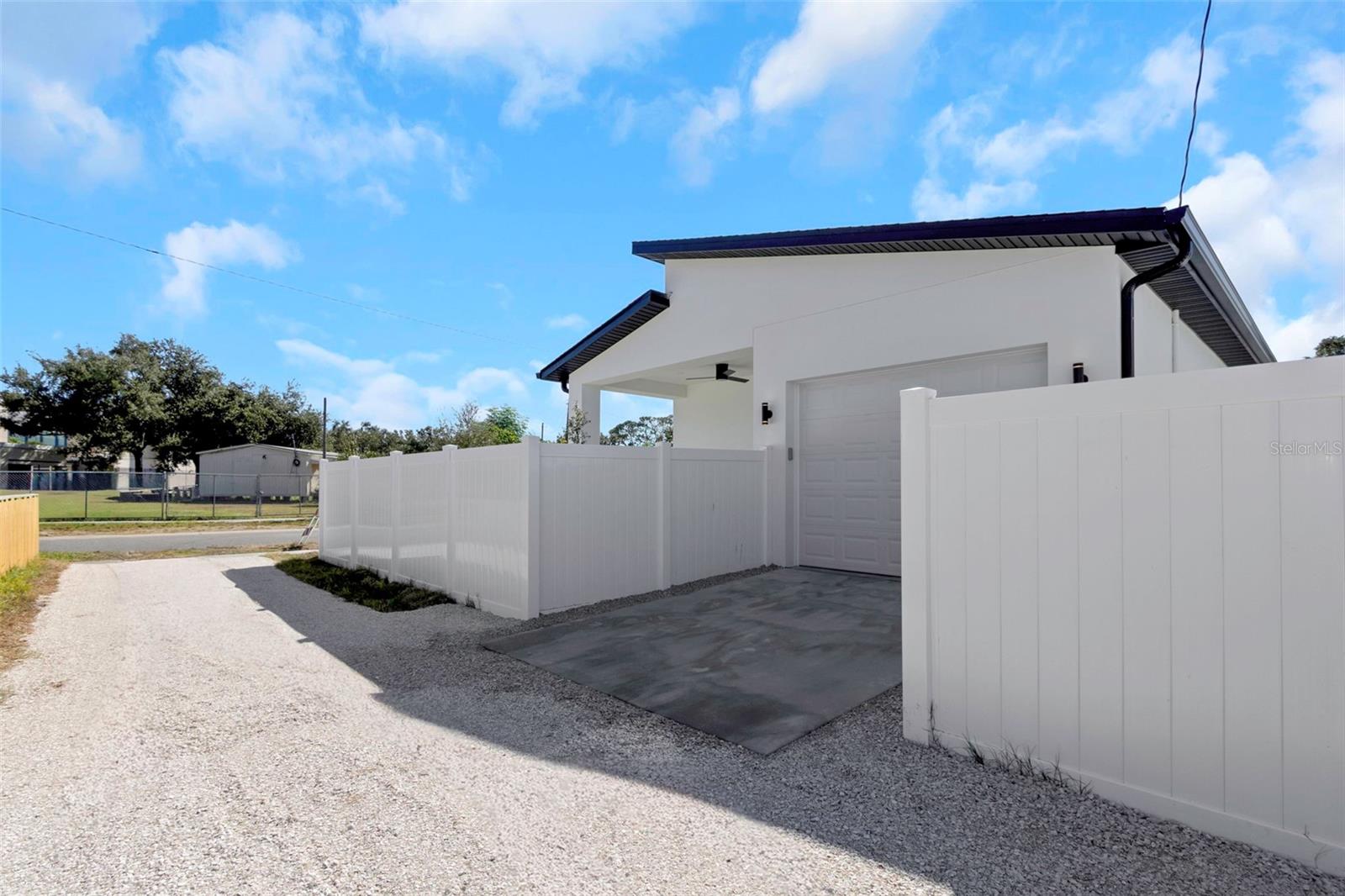 Image 28 of 60 For 701 42nd Avenue S