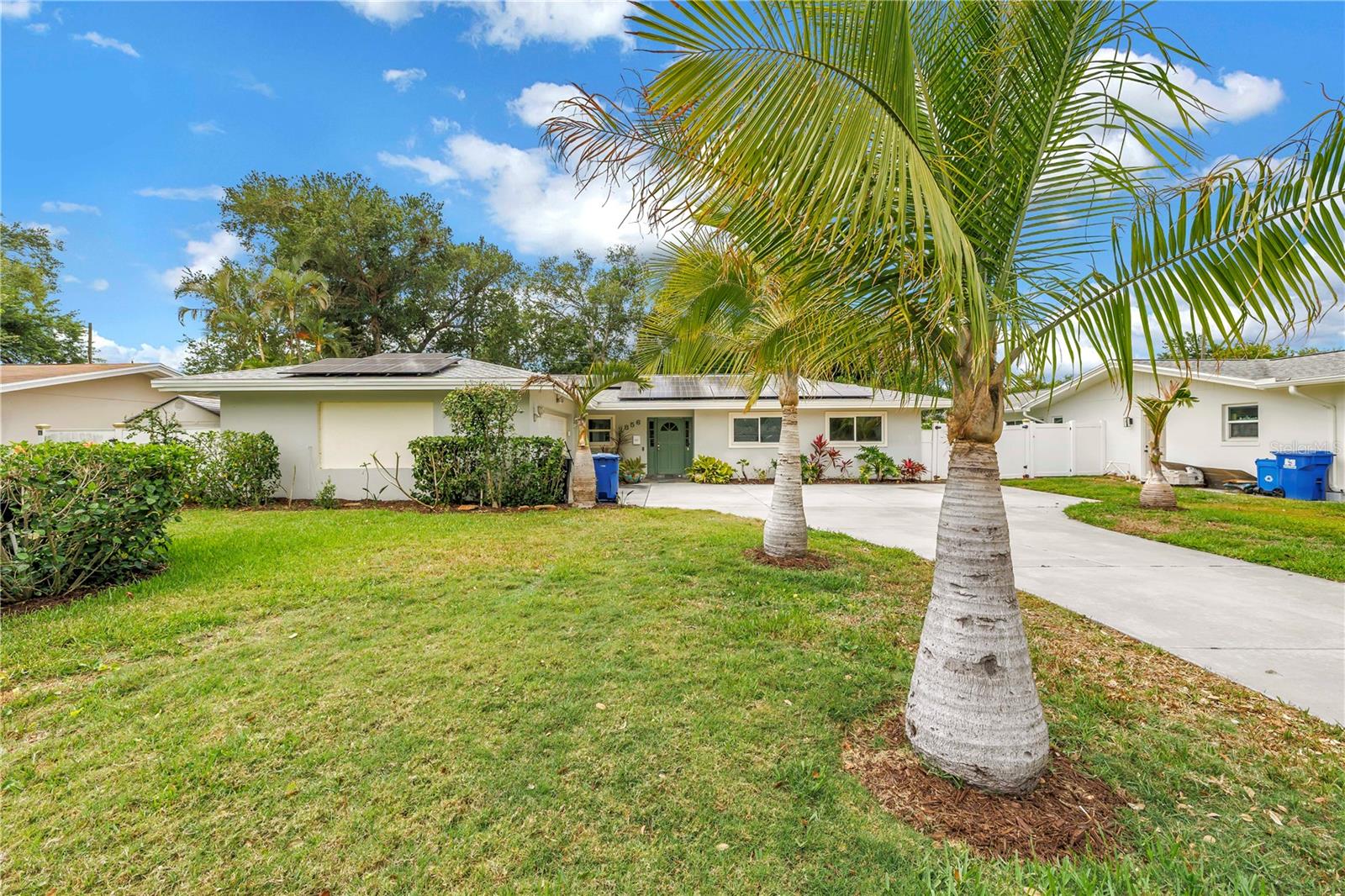 Listing photo id 50 for 2856 65th Way N