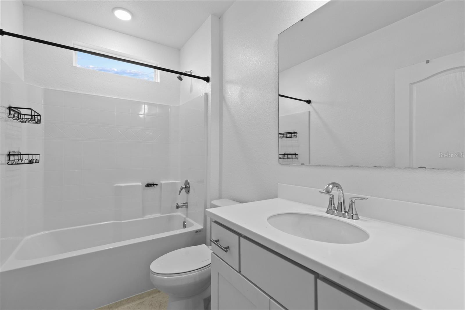 Image 15 of 40 For 8750 Cascade Price Circle