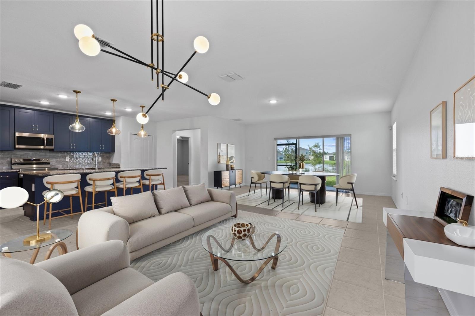 Image 3 of 40 For 8750 Cascade Price Circle