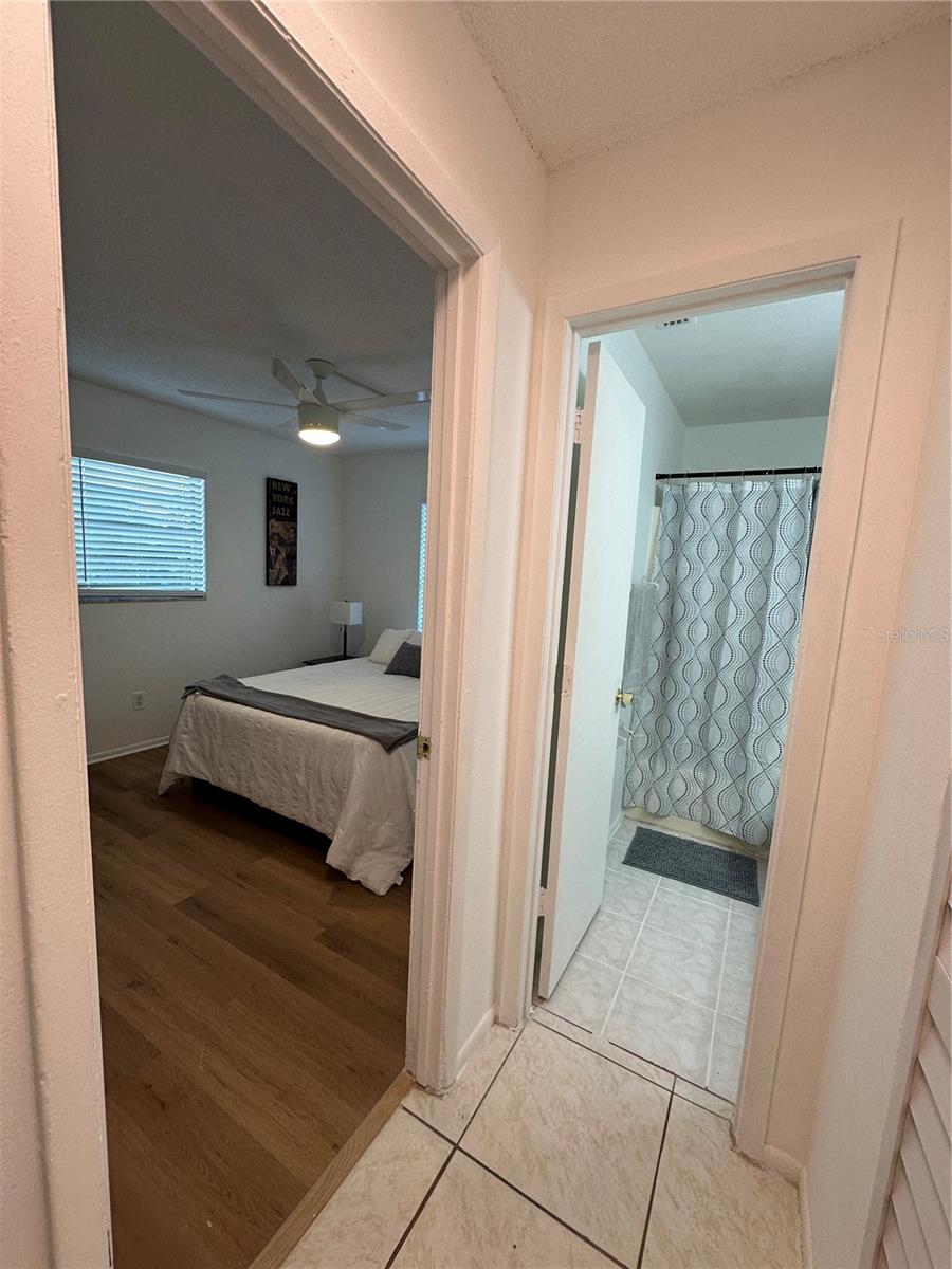 Image 16 of 50 For 9474 Tacoma Avenue A