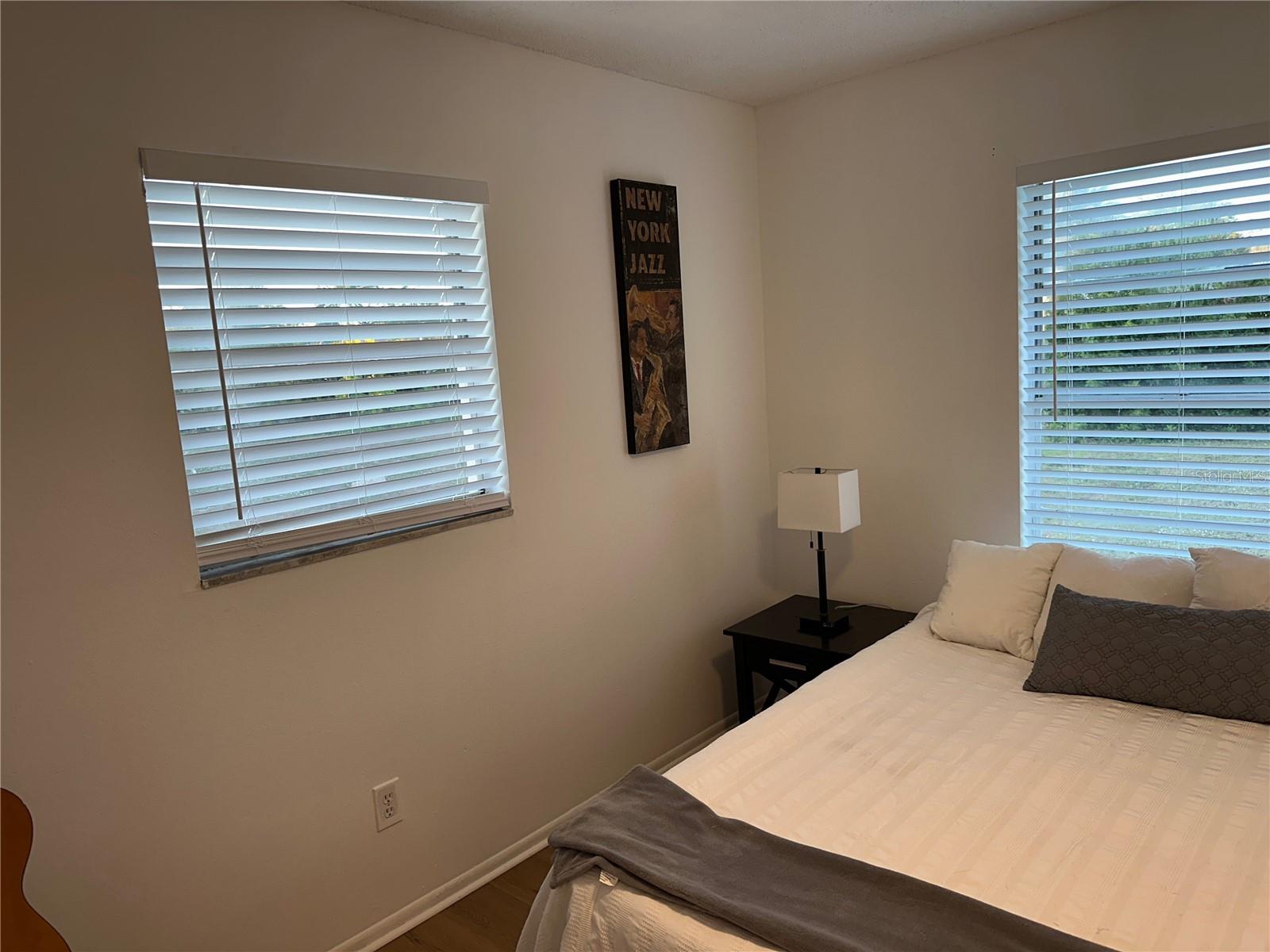 Image 23 of 50 For 9474 Tacoma Avenue A