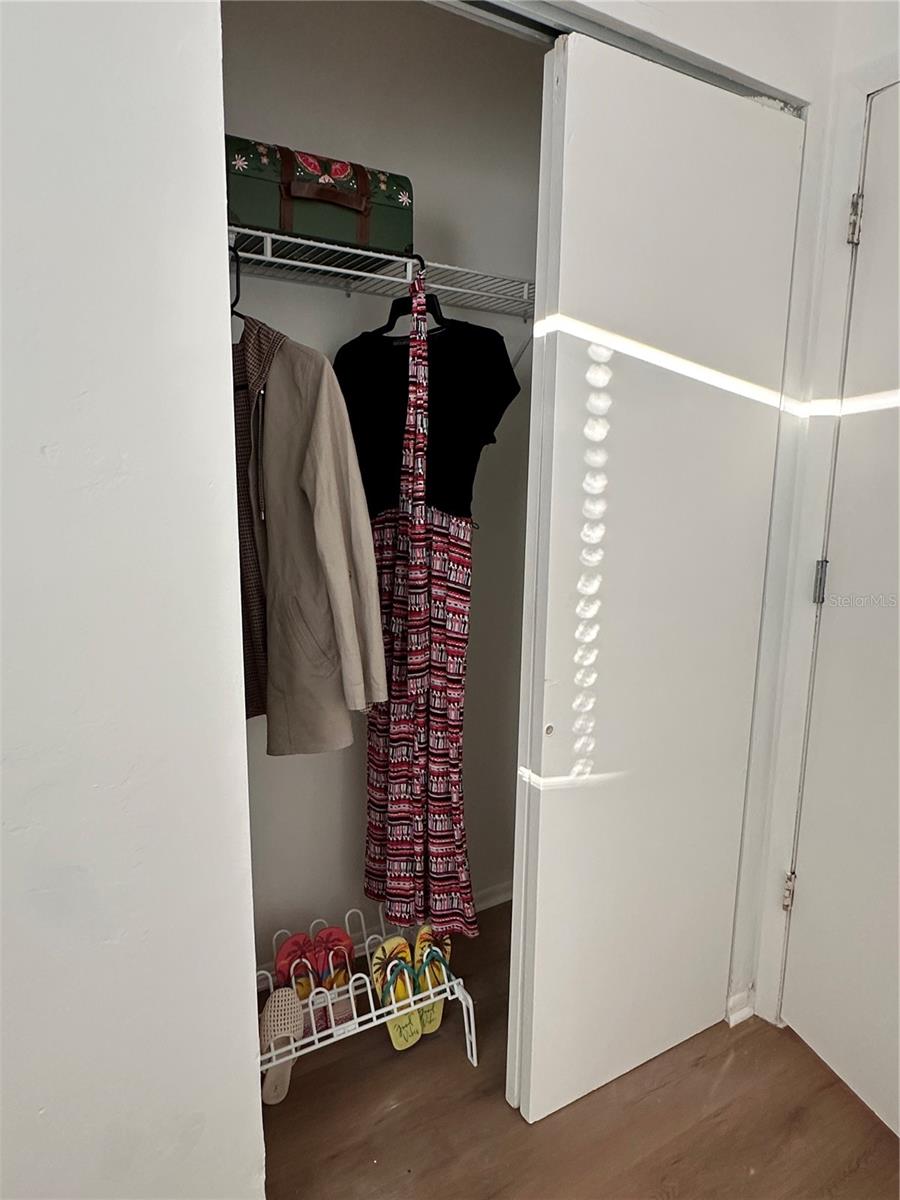 Image 30 of 50 For 9474 Tacoma Avenue A