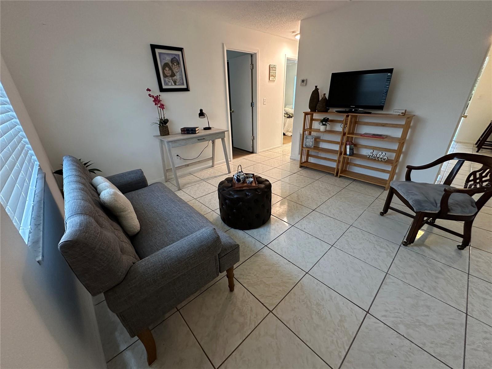 Image 9 of 50 For 9474 Tacoma Avenue A