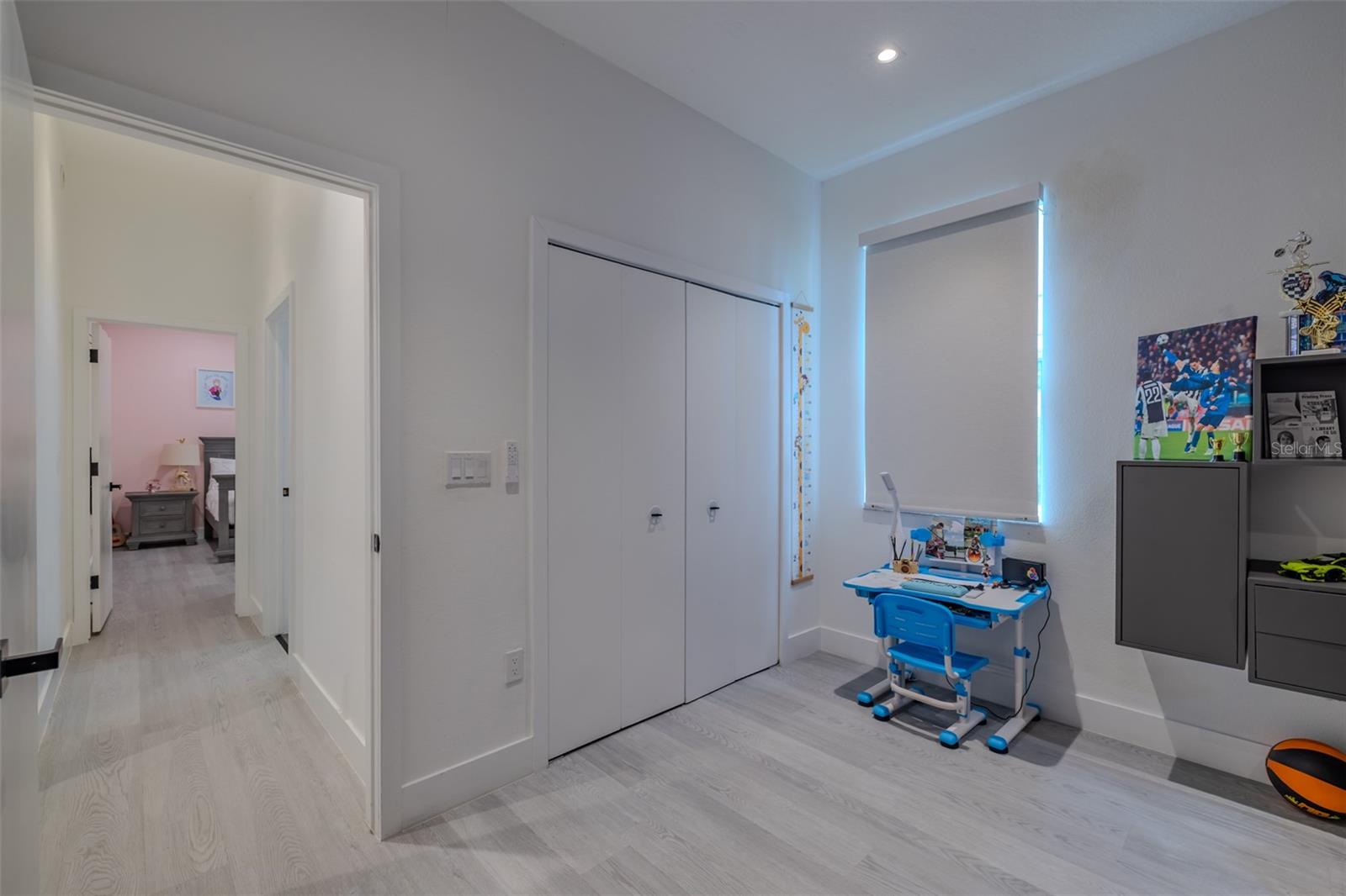 Image 14 of 59 For 8117 Hampton Glen Drive