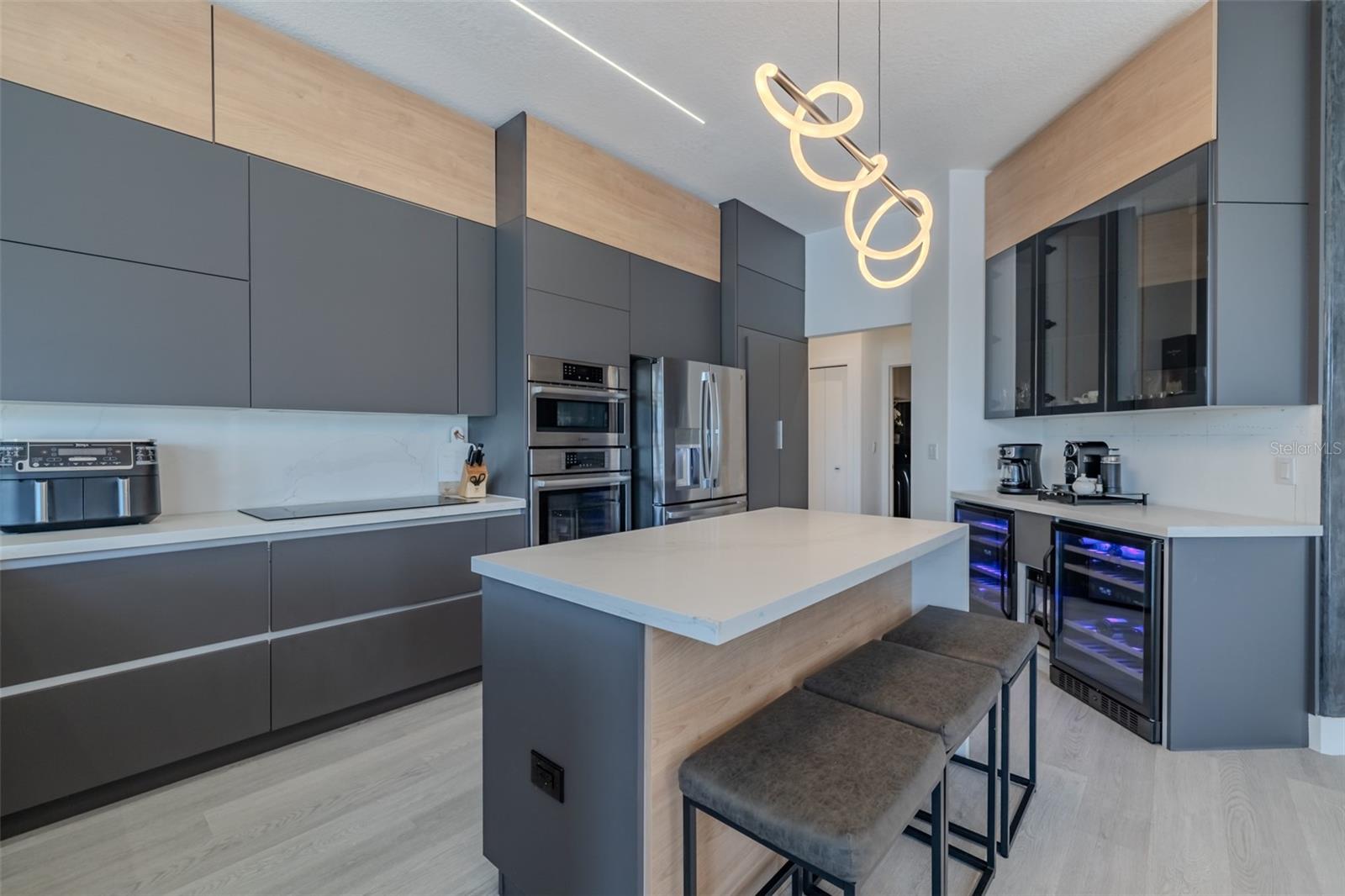 Image 36 of 59 For 8117 Hampton Glen Drive