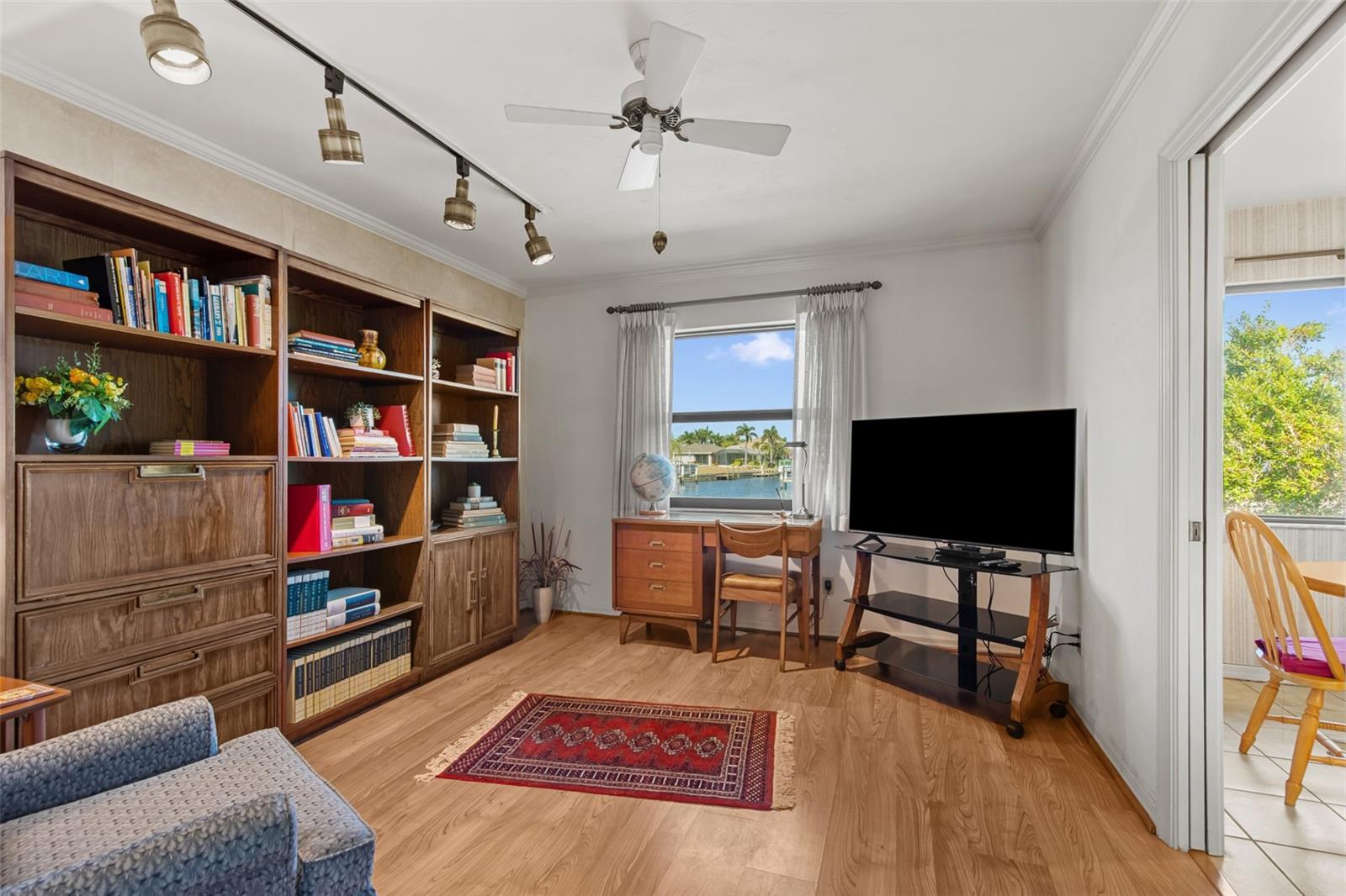 Image 14 of 34 For 704 Bimini Lane