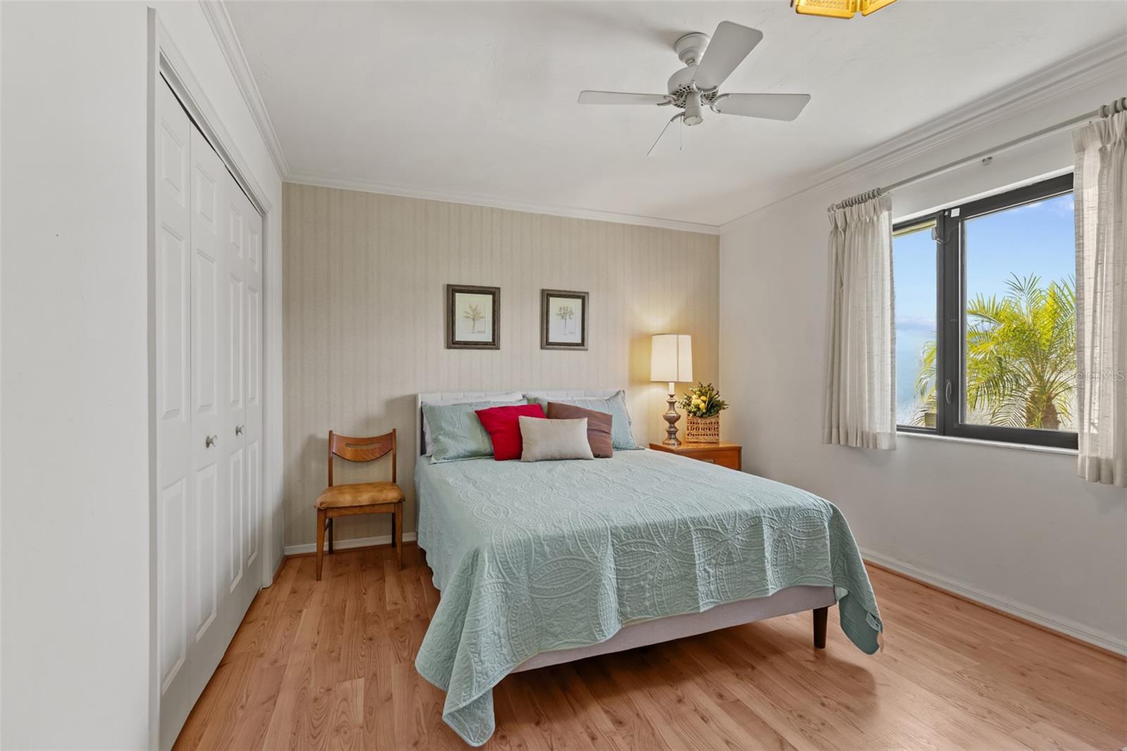 Image 21 of 34 For 704 Bimini Lane