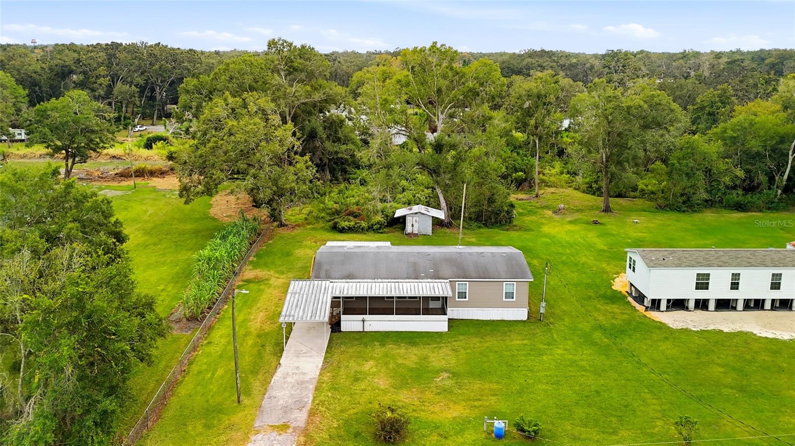 Listing photo id 28 for 11305 Broadview Road