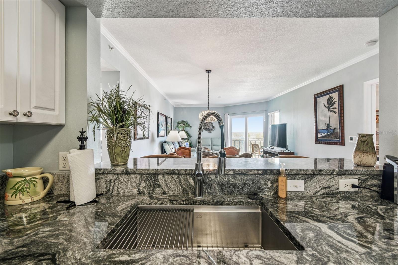 Image 11 of 100 For 4516 Seagull Drive 807