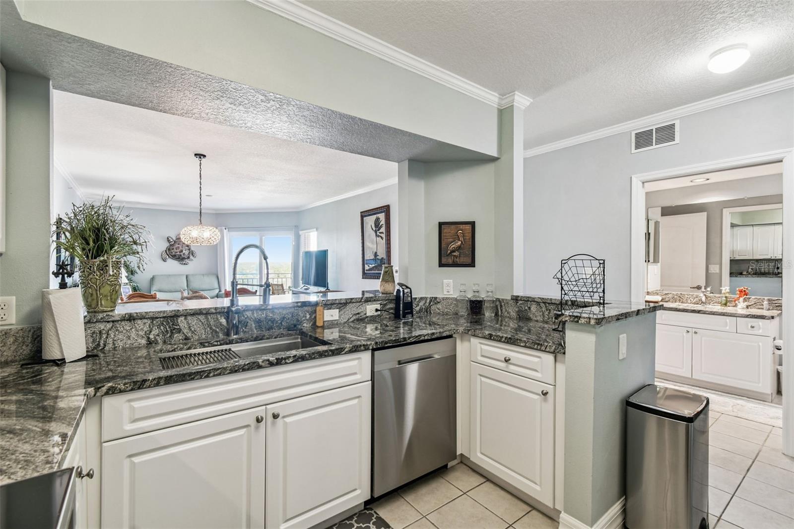 Image 12 of 100 For 4516 Seagull Drive 807