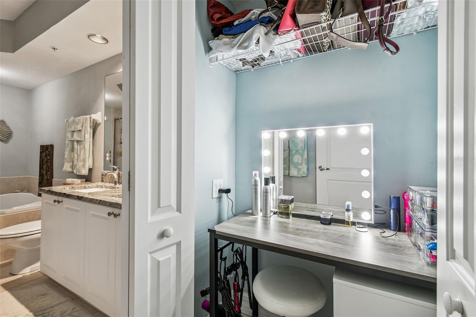 Image 29 of 100 For 4516 Seagull Drive 807