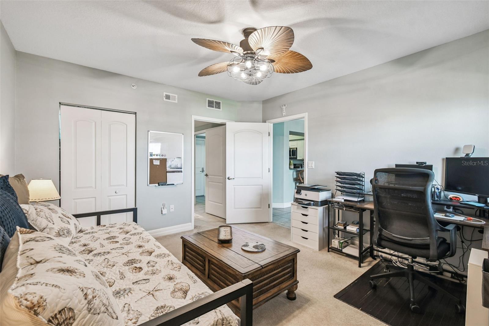 Image 33 of 100 For 4516 Seagull Drive 807