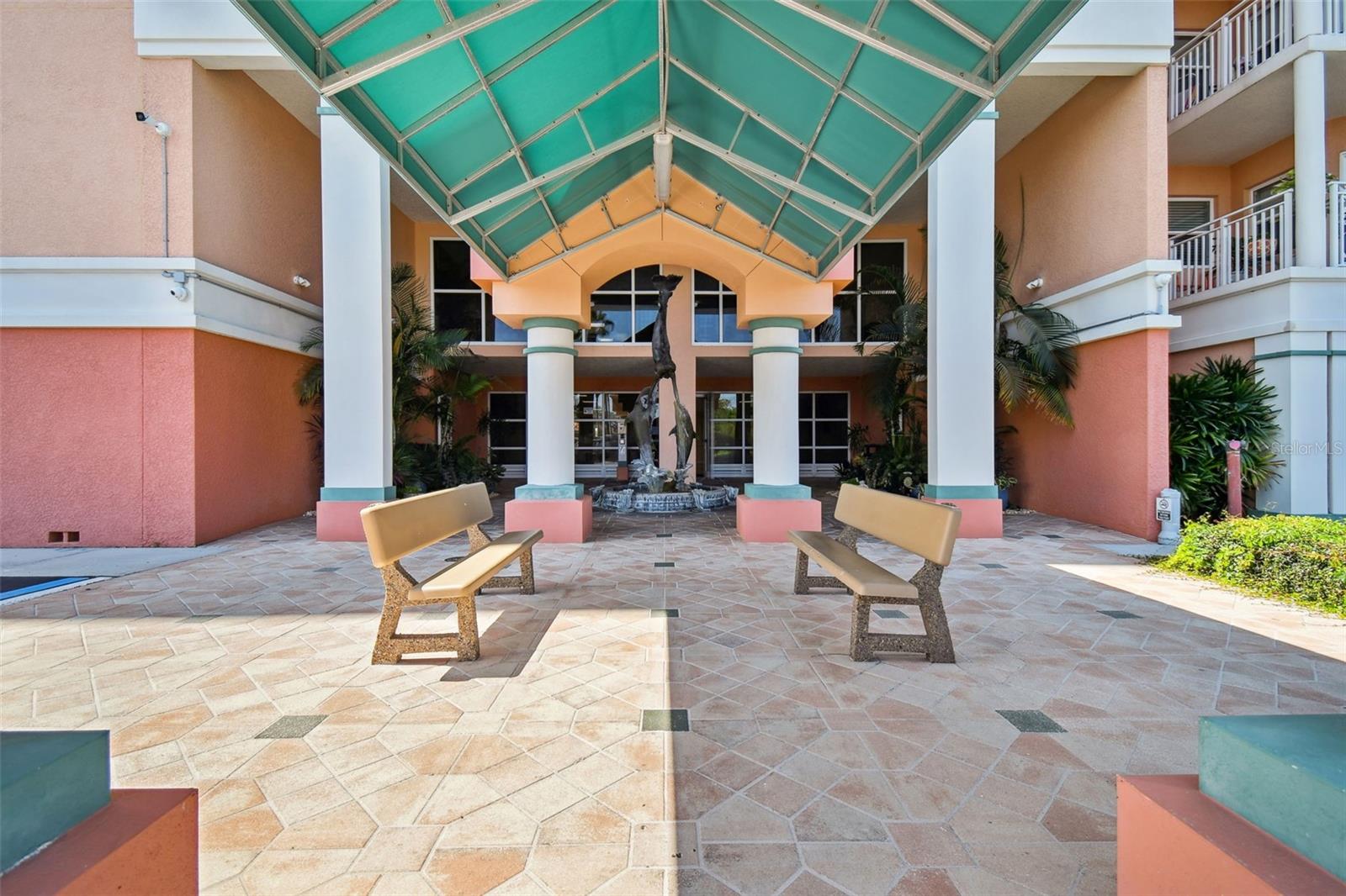 Image 4 of 100 For 4516 Seagull Drive 807